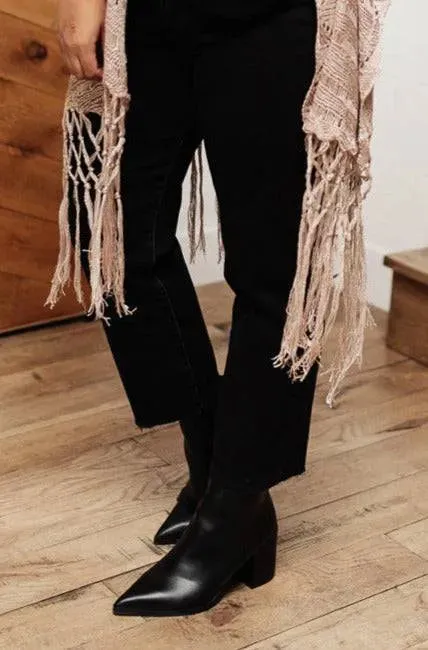 Chic Black Pointed Toe Ankle Boots