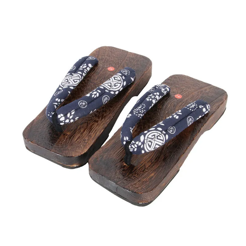 Traditional Japanese Geta Sandals with Patterned Straps